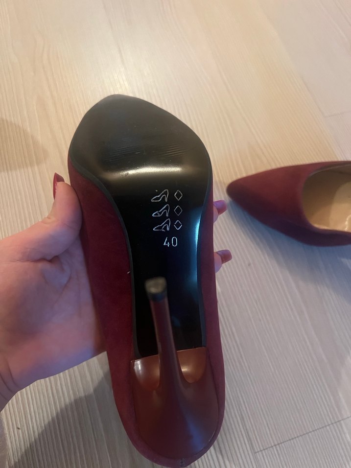 Bordo Süet Stiletto Topuklu Kadın Ayakkabı - Görsel 3