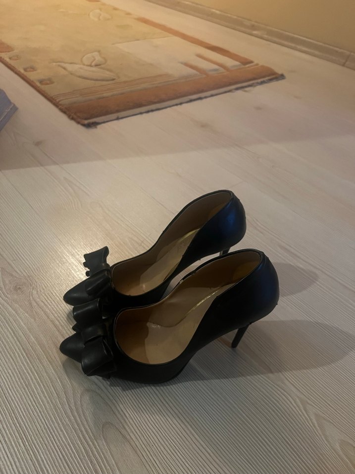 Siyah Fiyonklu Modern Klasik Stiletto - Görsel 2