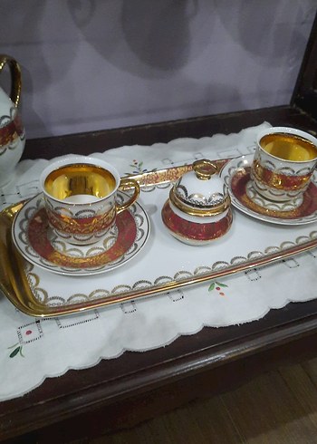 Beyaz ve Altın Detaylı Kahve Fincanı Seti - Görsel 6