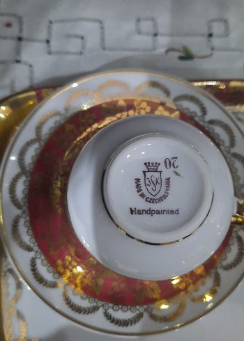 Beyaz ve Altın Detaylı Kahve Fincanı Seti - Görsel 9