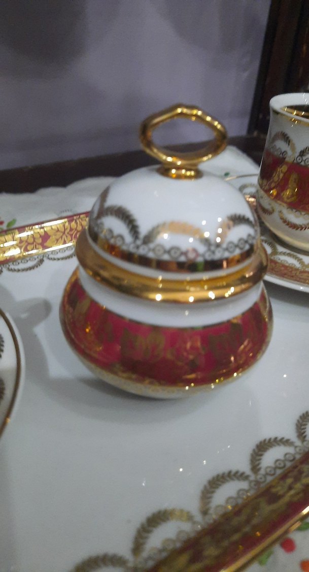 Beyaz ve Altın Detaylı Kahve Fincanı Seti - Görsel 5