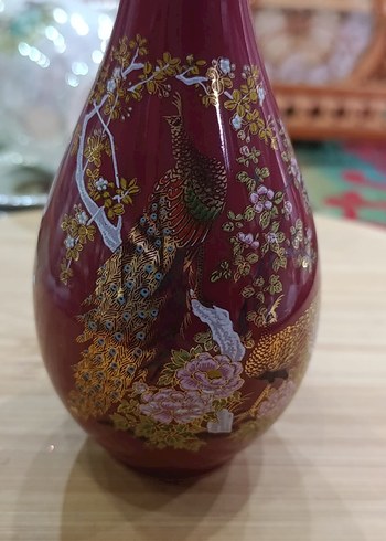 Bordo Renkli İnce Boyunlu Vazo - Görsel 2