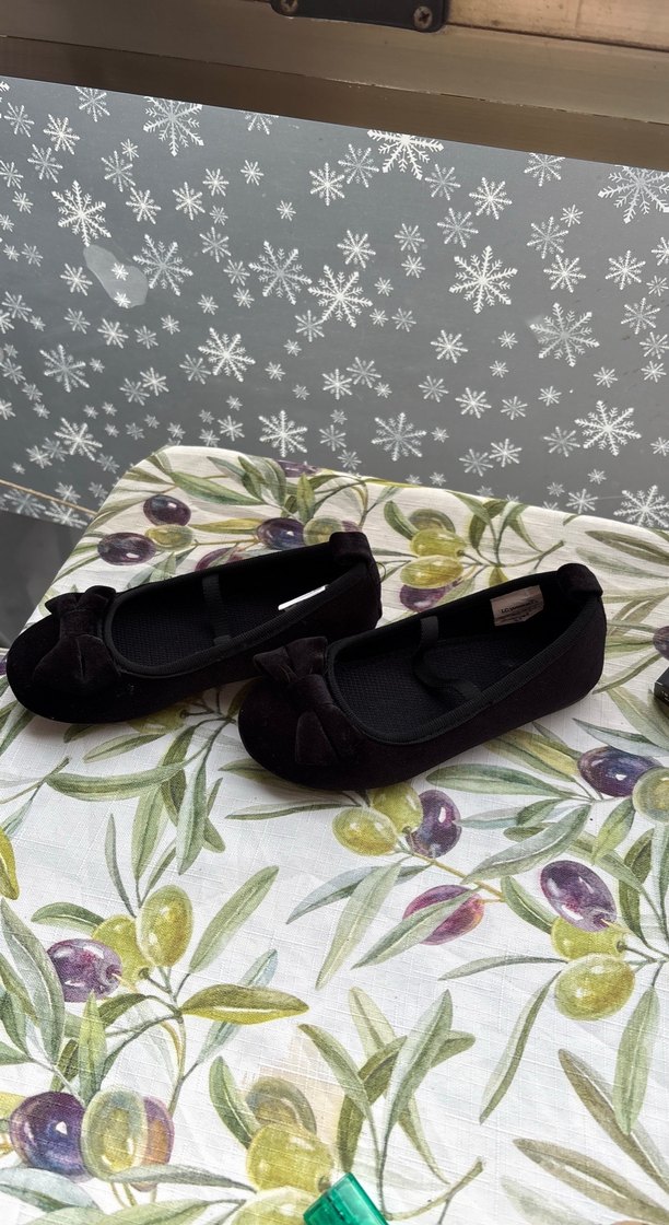 Siyah Fiyonk Detaylı Kız Babet - Görsel 2