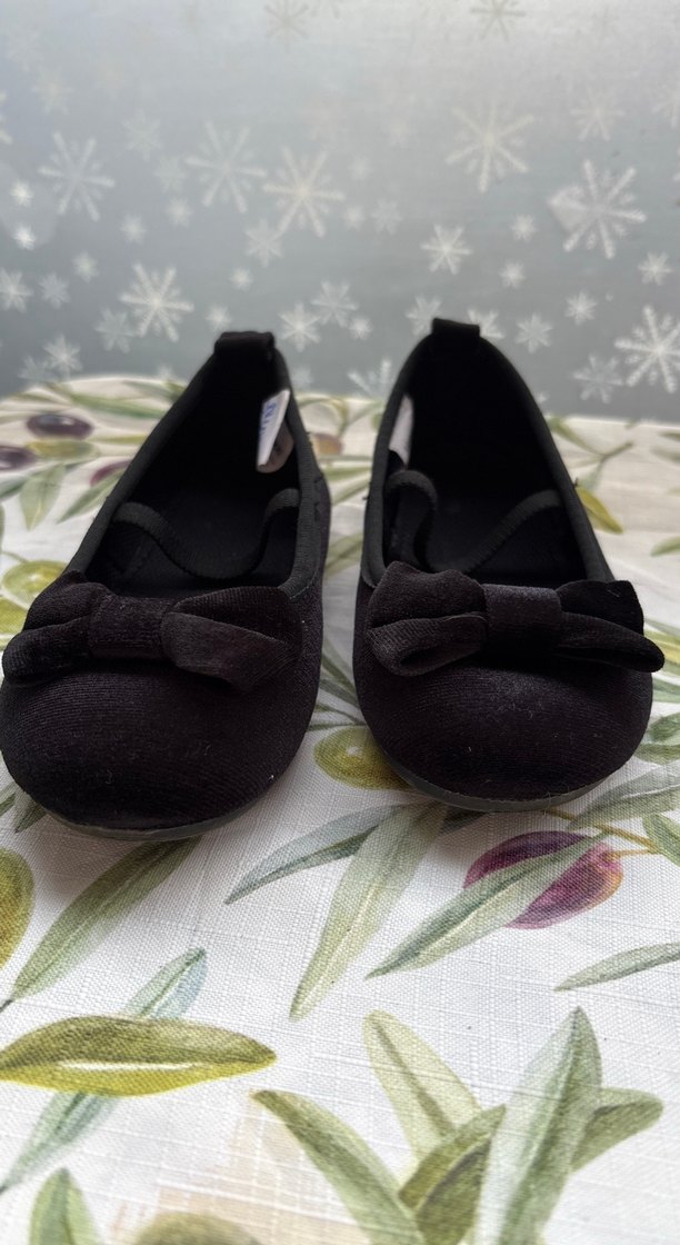 Siyah Fiyonk Detaylı Kız Babet - Görsel 4