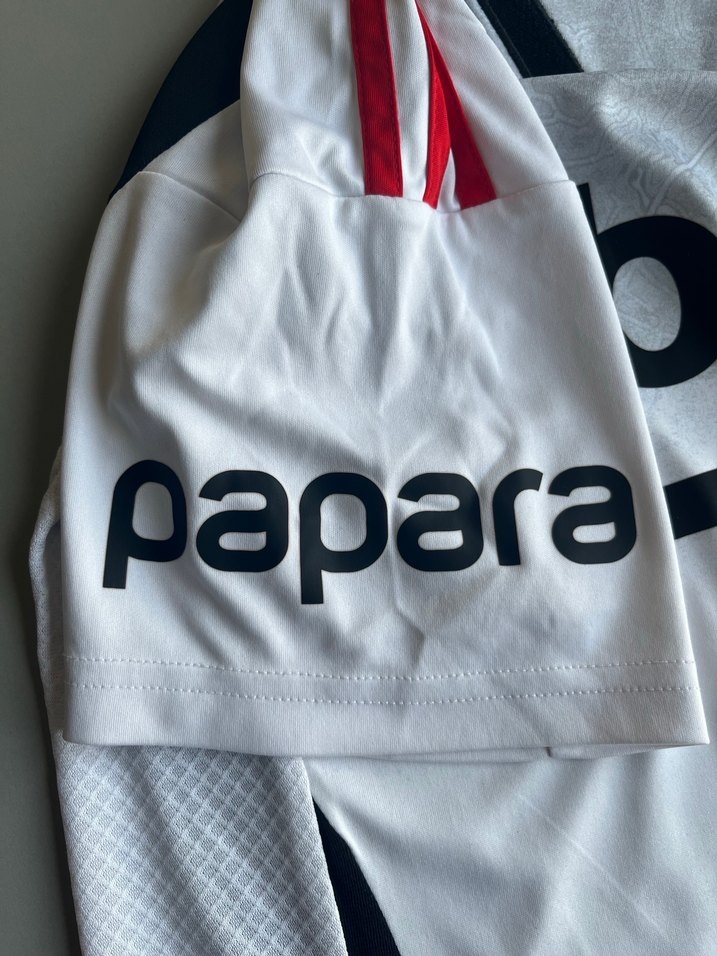 Beşiktaş 24-25 Beyaz Forma - Görsel 3