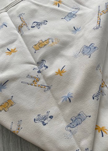 Gri Desenli Çocuk Uyku Örtüsü - Görsel 2