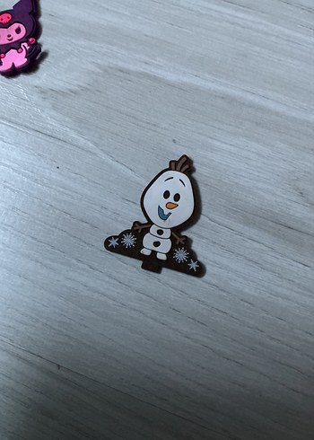 7 adet çeşitli toka taç veya masaya yapıştırıla bilen figürler - Görsel 3