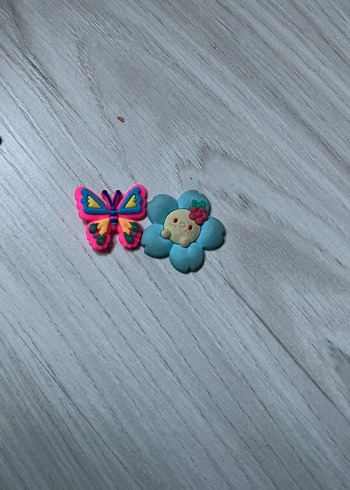 7 adet çeşitli toka taç veya masaya yapıştırıla bilen figürler - Görsel 7