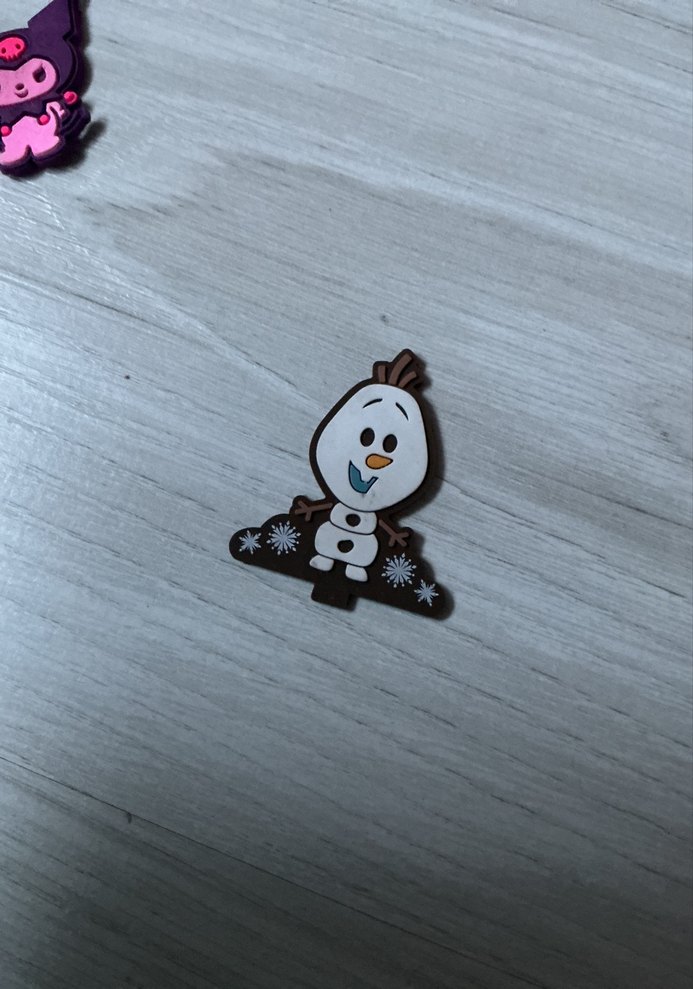 7 adet çeşitli toka taç veya masaya yapıştırıla bilen figürler - Görsel 3