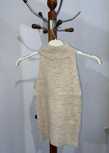 Bej Kadın Kolsuz Yarım Boğazlı Örgü Süveter - Görsel 3