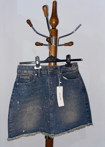 Parıltı Detaylı Mavi Denim Mini Etek - Görsel 2