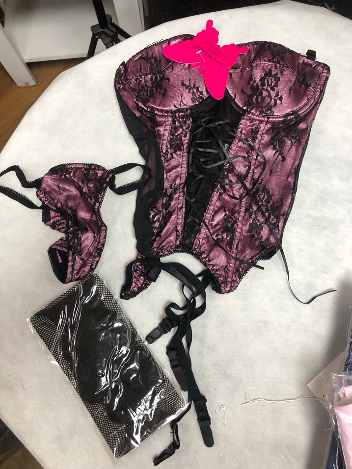 Siyah-Pembe Nakışlı Jatiyer Takım - Görsel 4