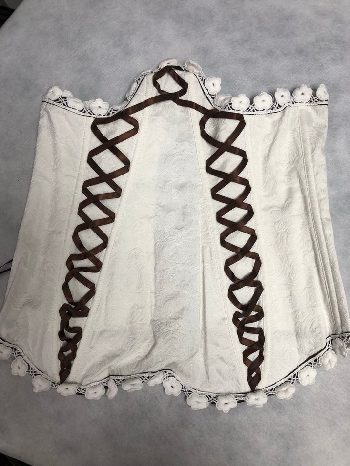 Dantel Detaylı Straplez Beyaz Mini Bustiyer - Görsel 2