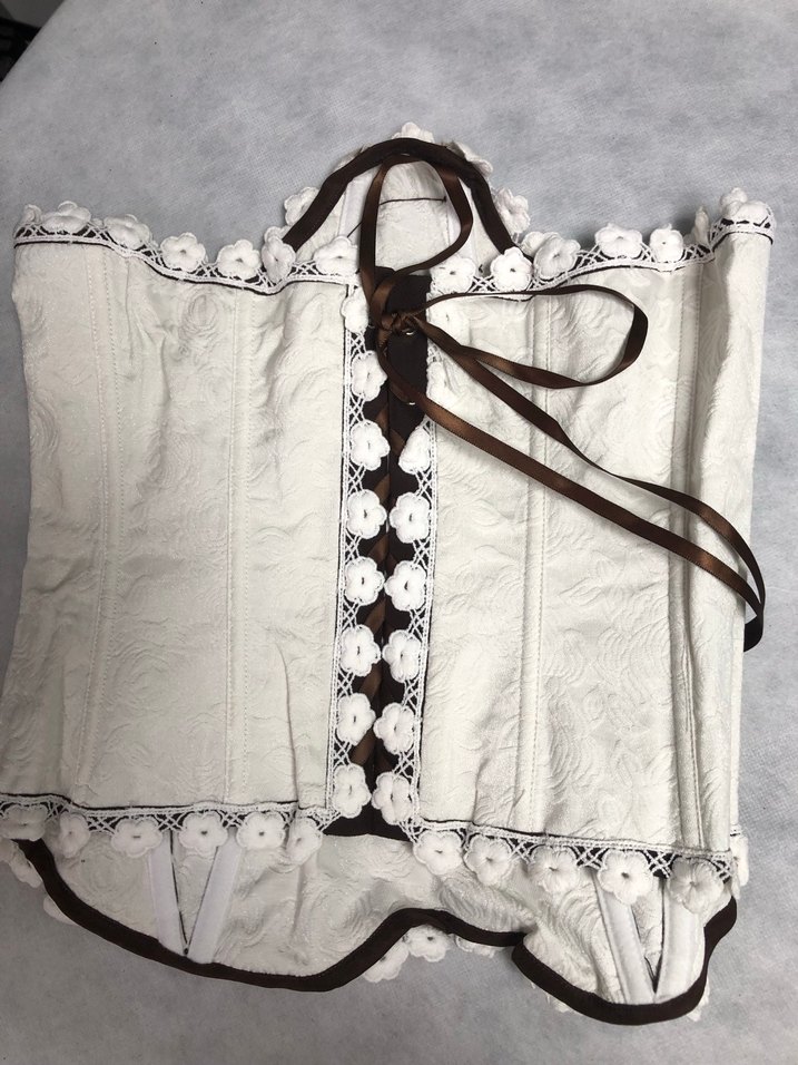 Dantel Detaylı Straplez Beyaz Mini Bustiyer - Görsel 3