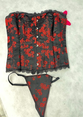 Düğmeli Kırmızı Çiçek Desenli Gotik Straplez Büstiyer - Görsel 4