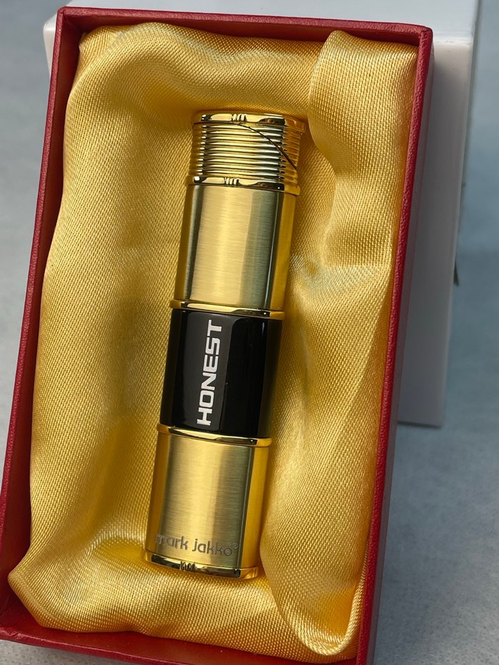 Mark Jakko Altın Renkli Zarif Çakmak - Görsel 2