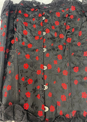 Düğmeli Kırmızı Nakışlı Jartiyer Takım - Görsel 3