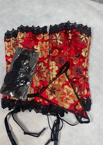 Dantel Detaylı Kırmızı Vintage Büstiyer - Görsel 3