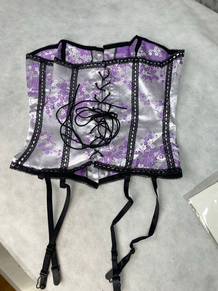 Mor Nakışlı Straplez Gotik Büstiyer - Görsel 2
