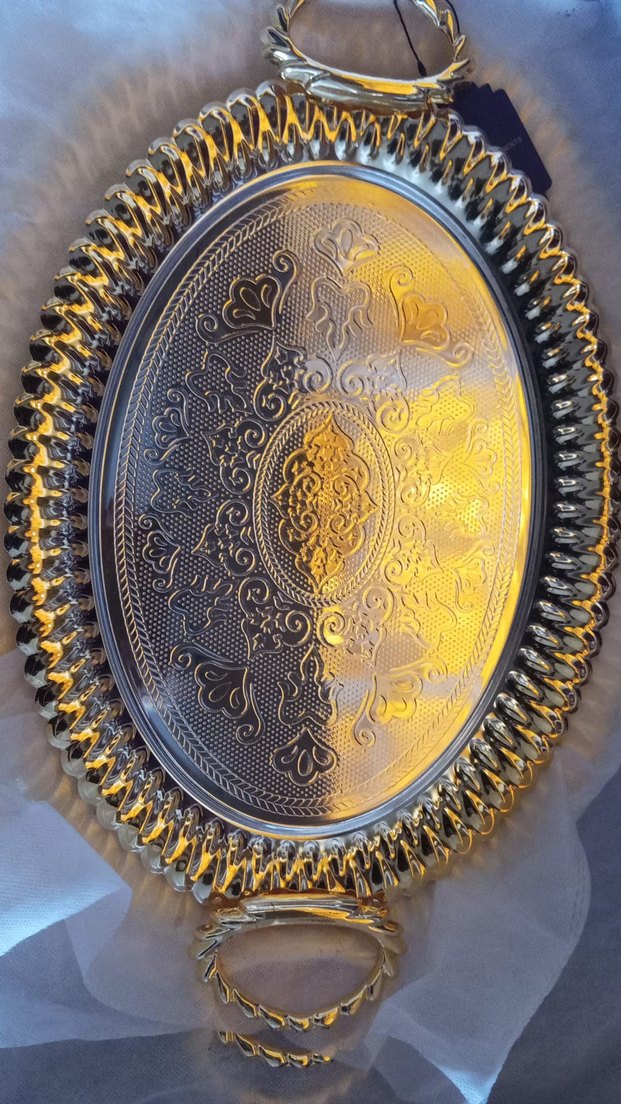 Altın Renkli Parlak Tepsi Seti - Görsel 3