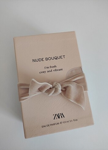 Zara nude bouquet 