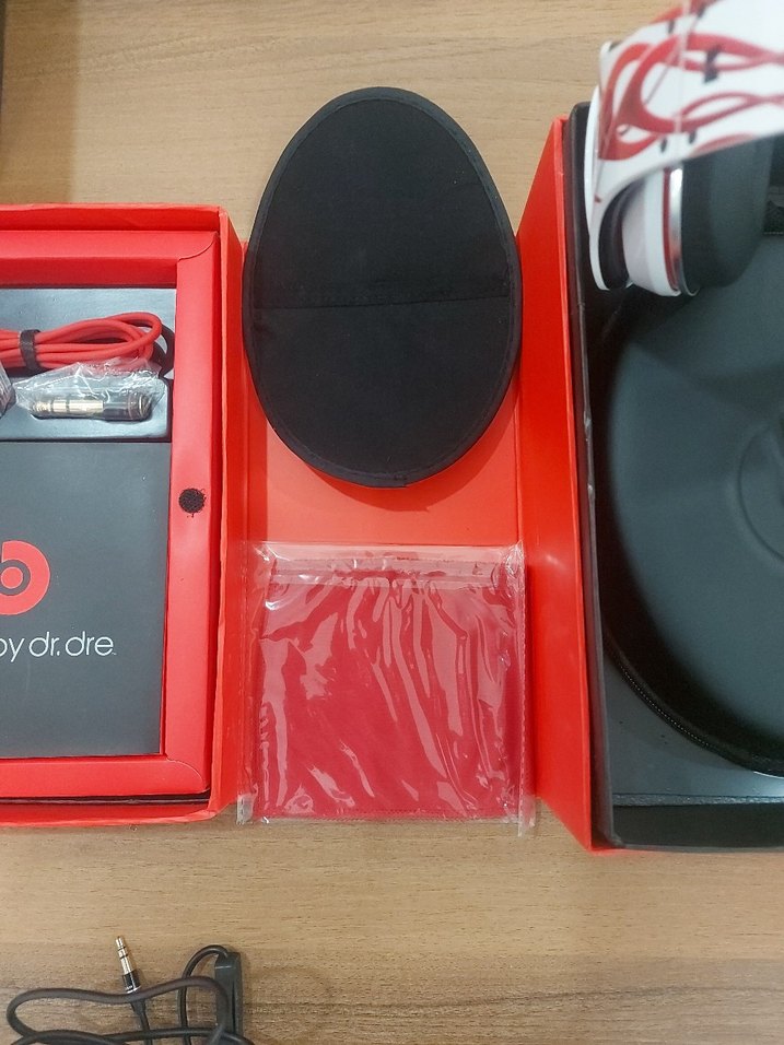 Beats by Dr. Dre Kırmızı Kulaklık - Görsel 3