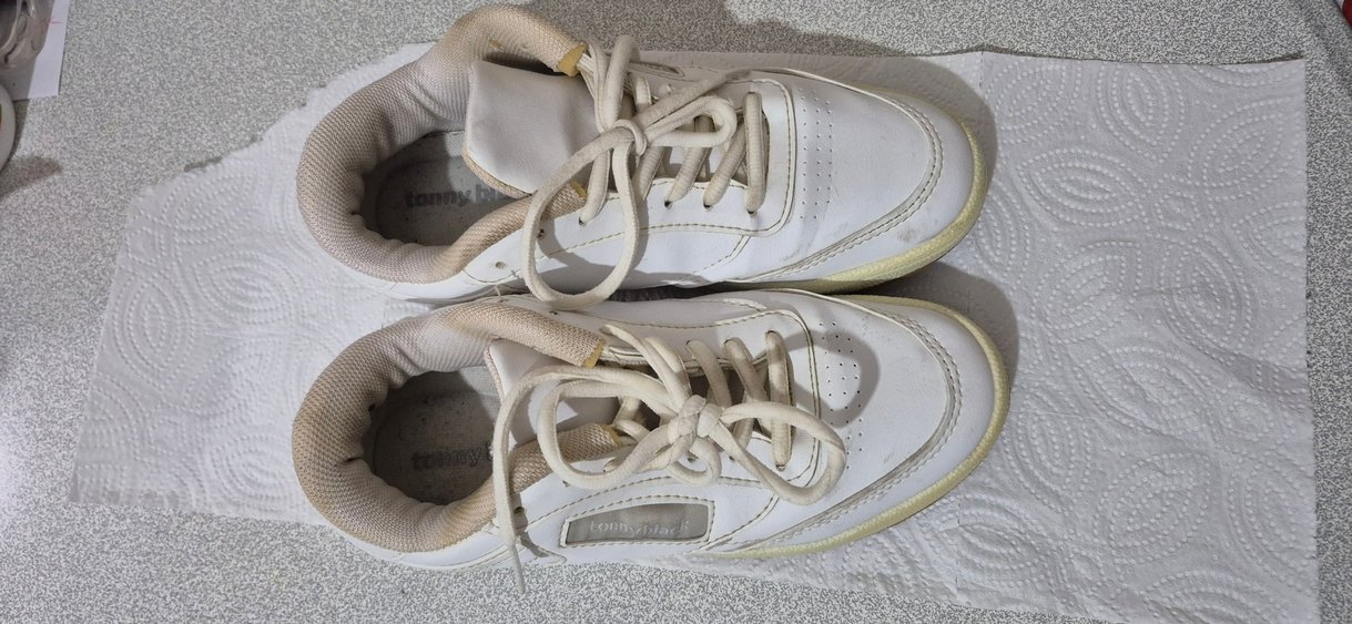 Beyaz Spor Ayakkabı - Görsel 2