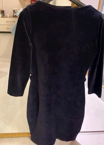 V Yaka Lacivert Kadife Elbise - Görsel 3