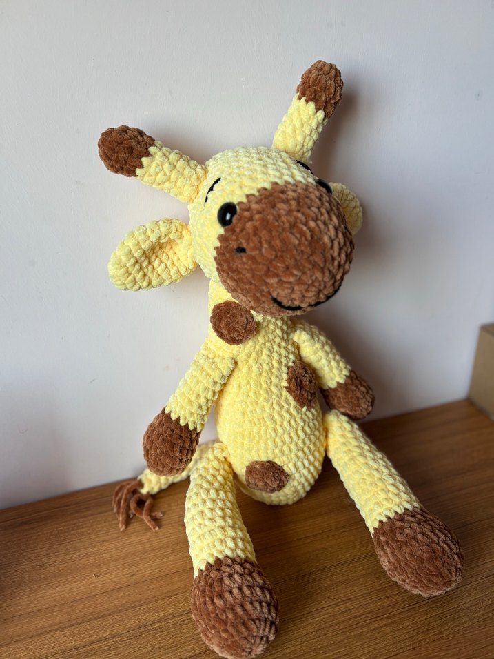 Sarı ve Kahverengi Peluş Zürafa Oyuncak - Görsel 2