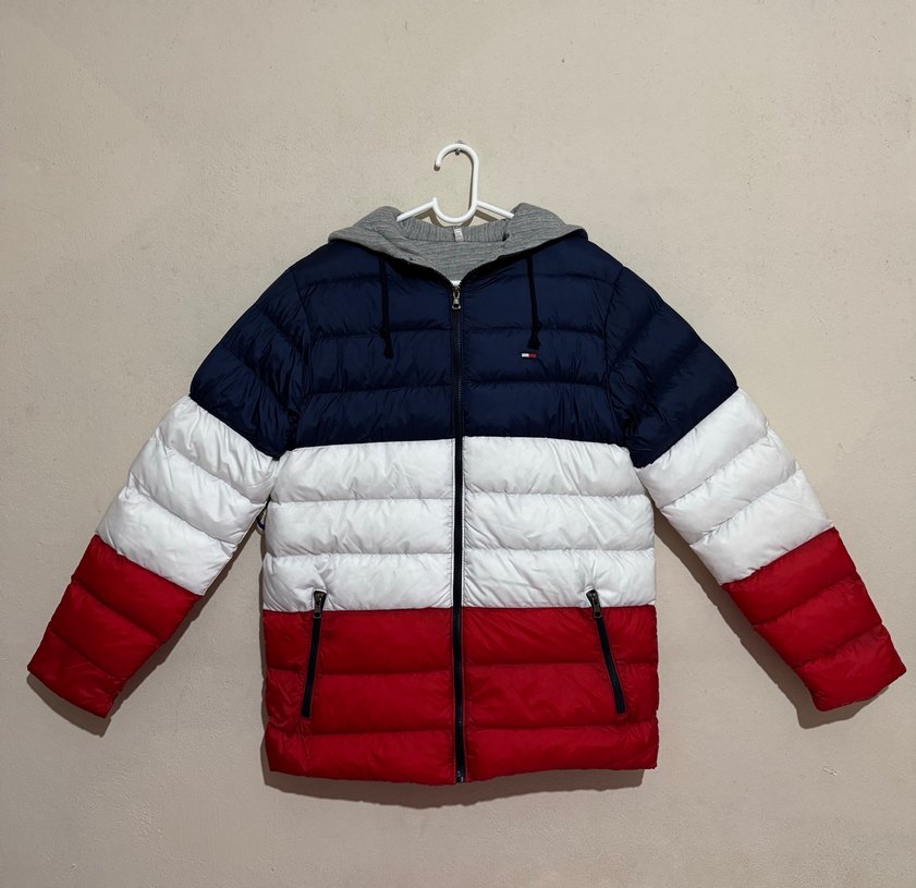 Kapüşonlu Şişme Mont - Görsel 4