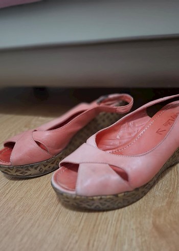 Pembe Dolgu Topuklu Kadın Sandalet - Görsel 5