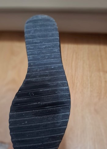 Parlak Siyah Rugan Stiletto Topuklu Kadın Bot - Görsel 4