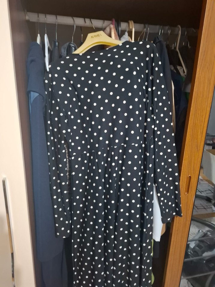 Puantiyeli Siyah Elbise Bluzu 40bedene uygun - Görsel 2