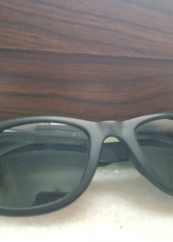 Klasik Siyah Tokalı Güneş Gözlüğü - Görsel 5