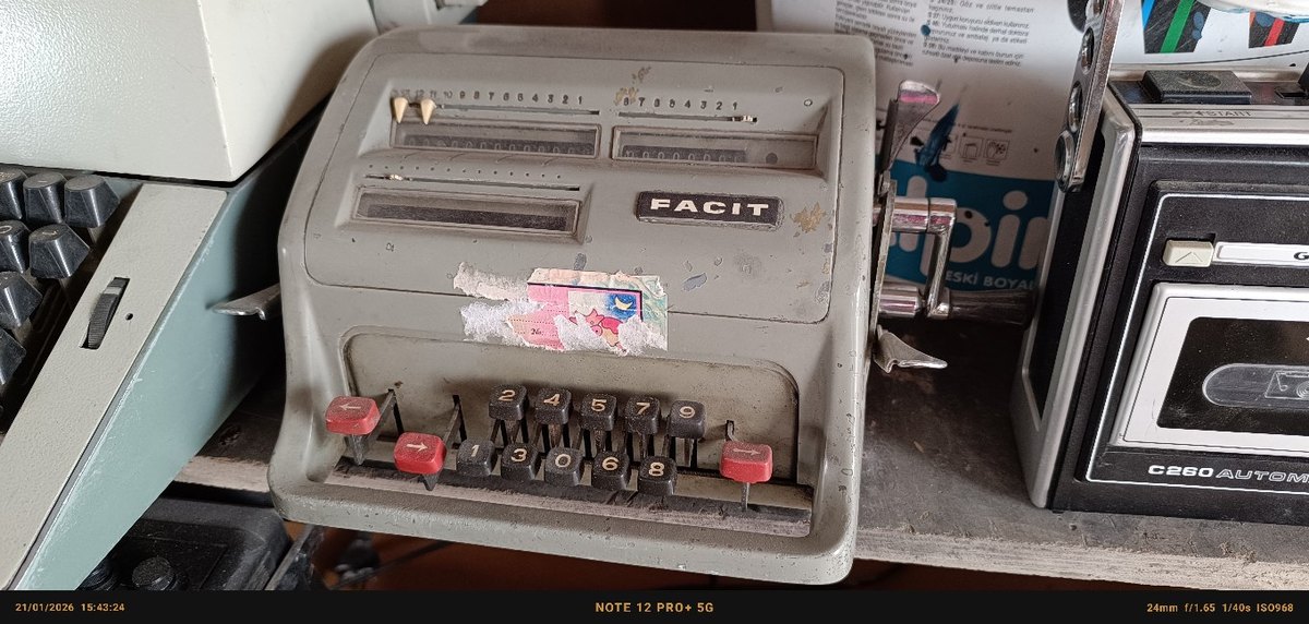 Gri Facit Mekanik Hesap Makinesi - Görsel 2