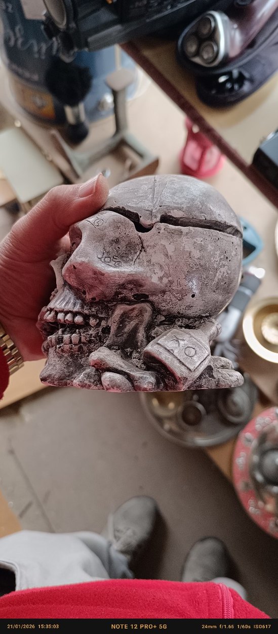 Gri Kafatası Figürin - Görsel 2