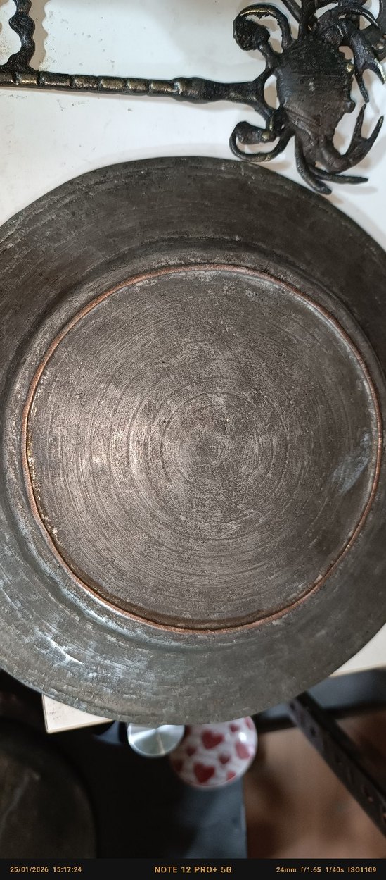 Gri Soyut Desenli Tabak - Görsel 3