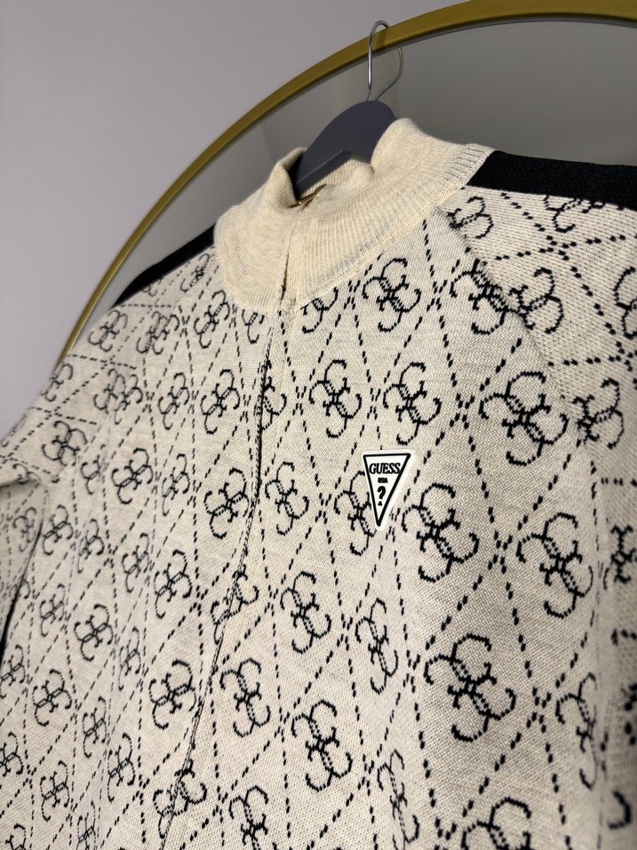 guess eşofman takımı - Görsel 3