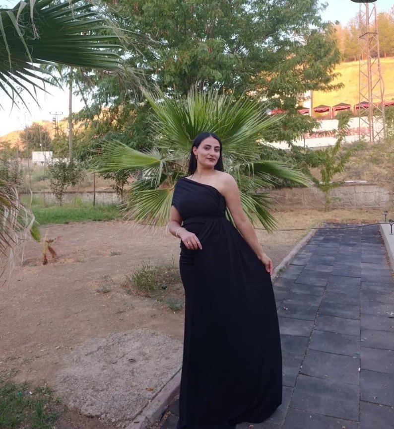 Askılı Drapeli Siyah Uzun Abiye Elbise - Görsel 2