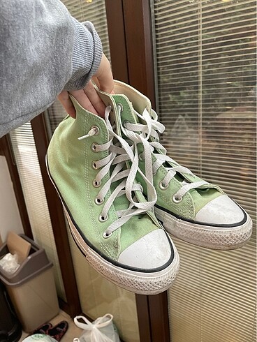 Su Yeşili Converse