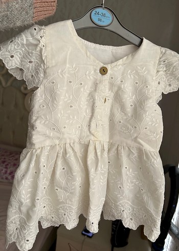 Beyaz Nakışlı Kız Elbisesi, Düğmeli, bisikletYaka - Görsel 6