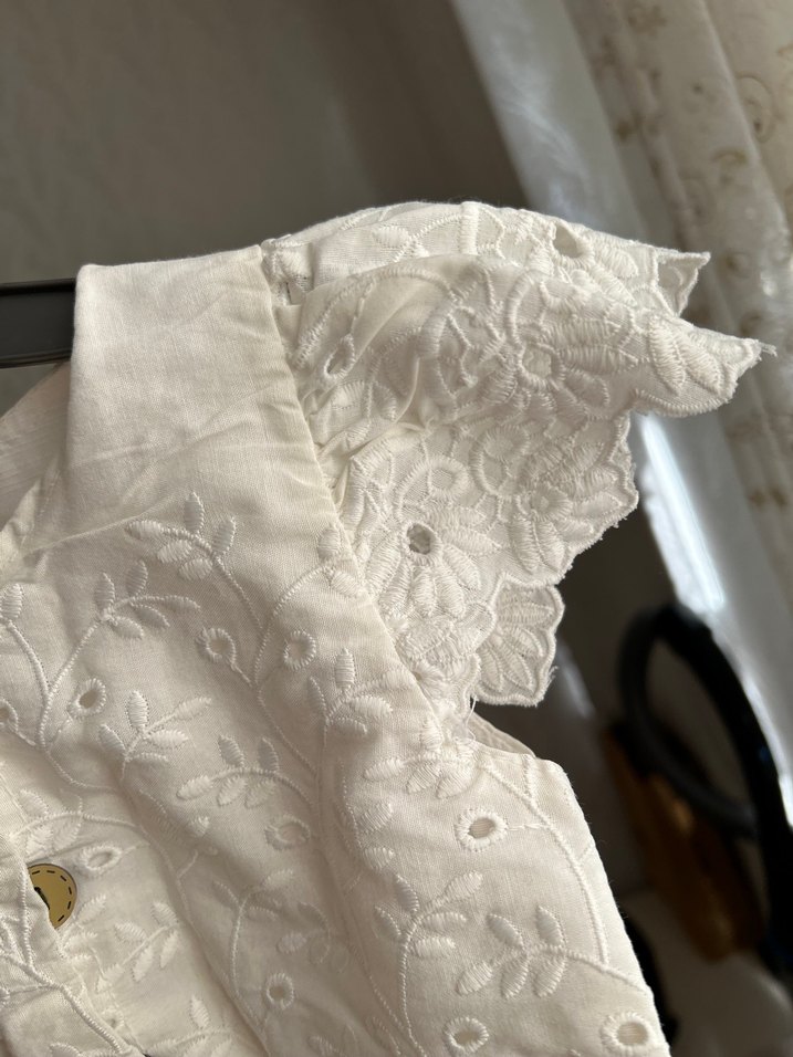 Beyaz Nakışlı Kız Elbisesi, Düğmeli, bisikletYaka - Görsel 5