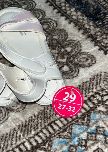 Beyaz Tokalı Kız Çocuk Sandalet - Görsel 2
