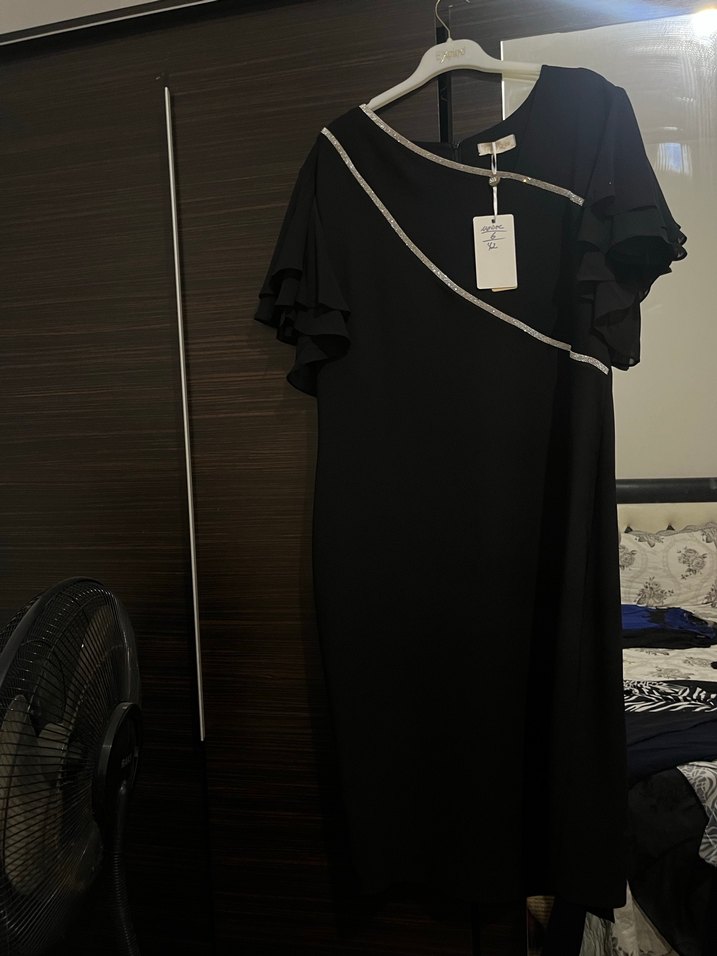 Kısa Kollu Siyah Gotik Uzun Elbise - Görsel 2