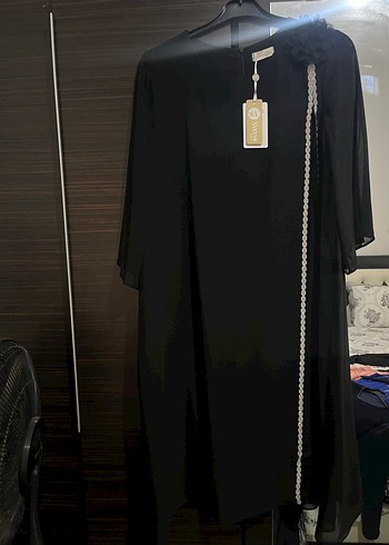 Siyah Zincir Detaylı Uzun Kadın Elbise - Görsel 2