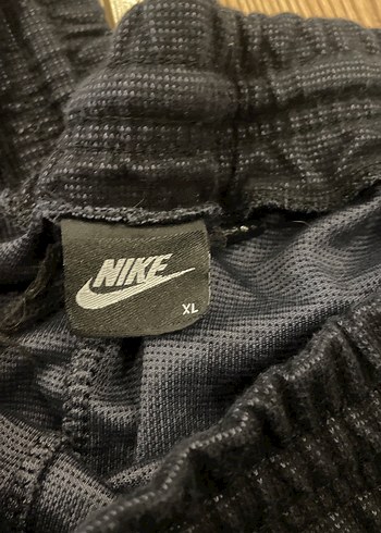 Siyah Fermuarlı Erkek Mini Eşofman Şortu - Görsel 3