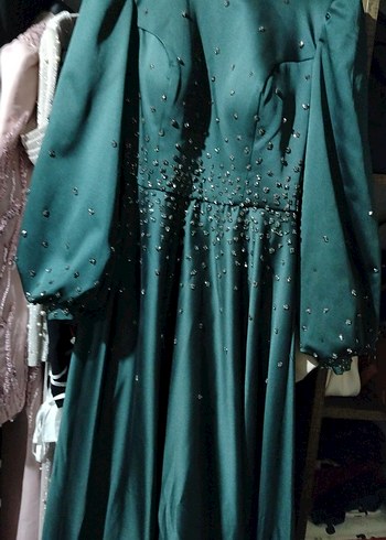 Yeşil Nakışlı Uzun Kollu Uzun Elbise - Görsel 4