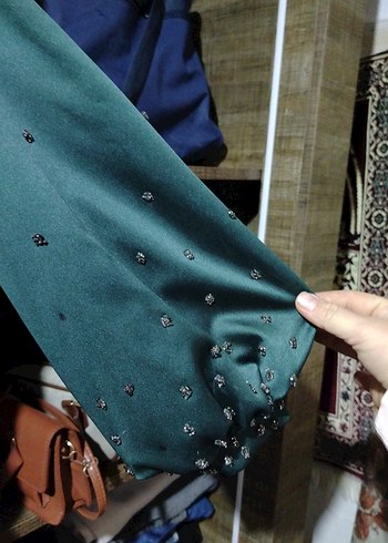 Yeşil Nakışlı Uzun Kollu Uzun Elbise - Görsel 6