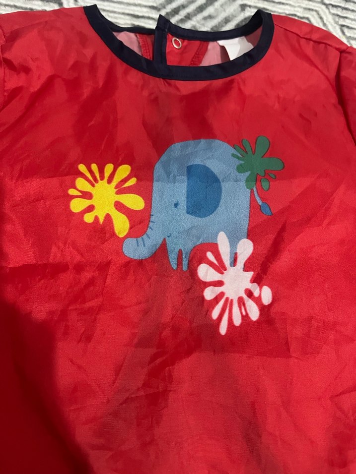 Nakışlı Kırmızı Bebek Önlüğü - Görsel 5