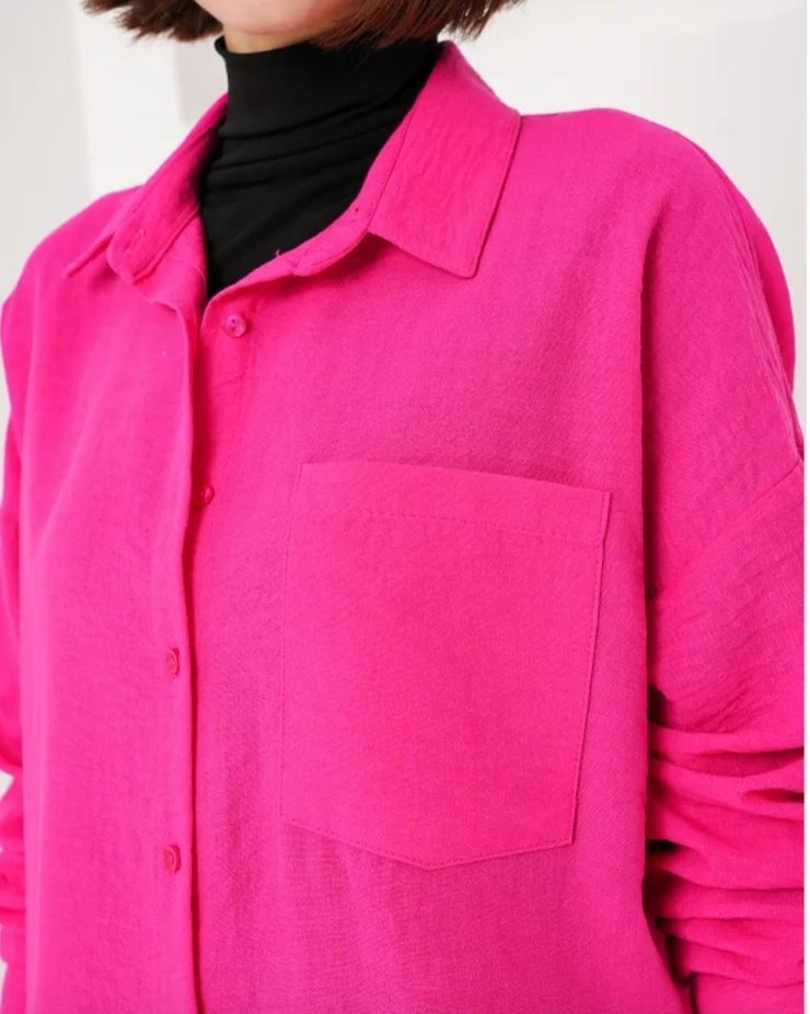 Pembe Düğmeli Bol Kesim Kadın Gömlek - Görsel 3